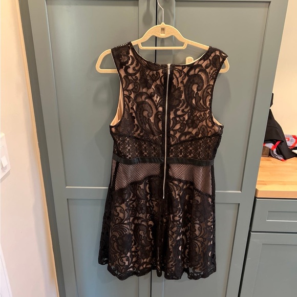 Mossimo Lace and Faux Leather Dress - Picture 4 of 7